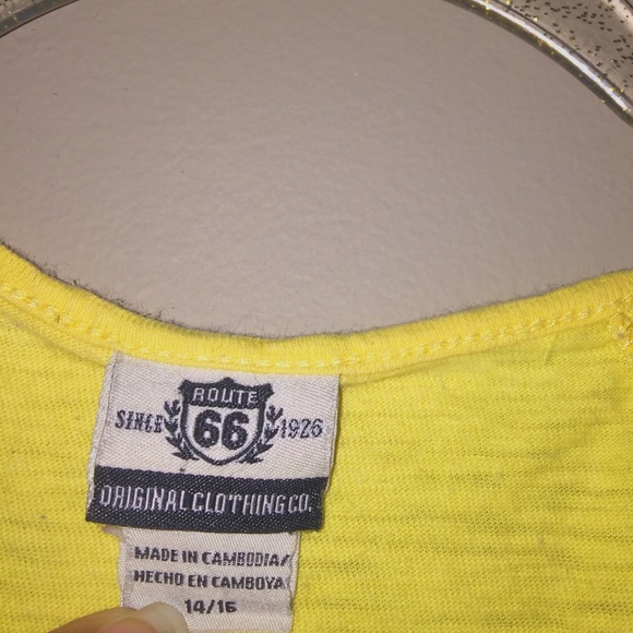 🛍🌼Route 66 Children’s Yellow Rhinestone Top🌼 - Picture 3 of 5